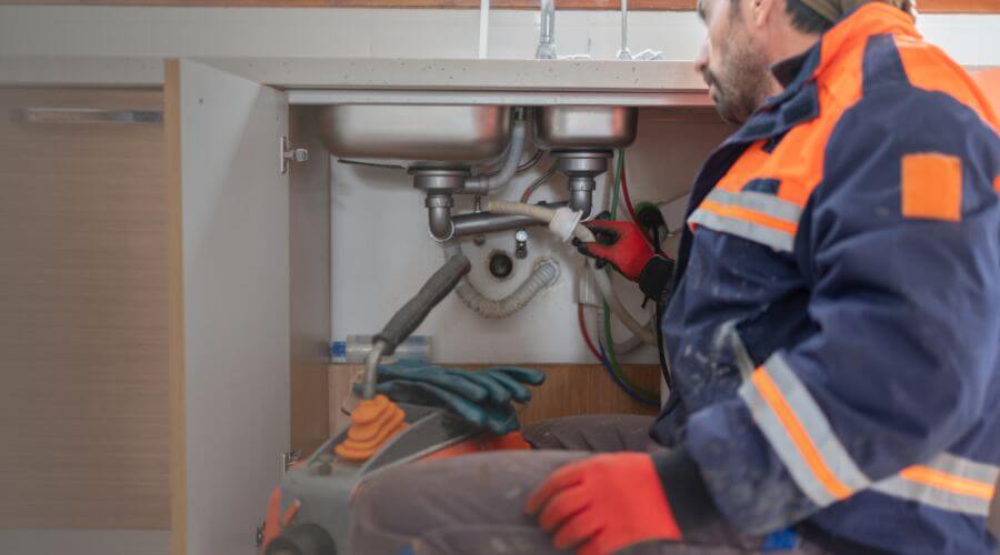 Professional slab leak plumber services in Valleyford, WA
